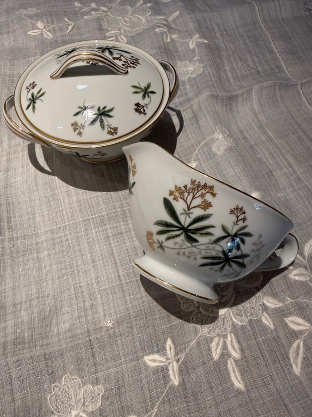 Noritake 5471 Creamer & Sugar Set Japan Green Gold Floral Gold Trim Vintage